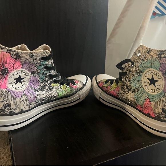 Converse Artsy Floral Colorful High Tops - Picture 2 of 11